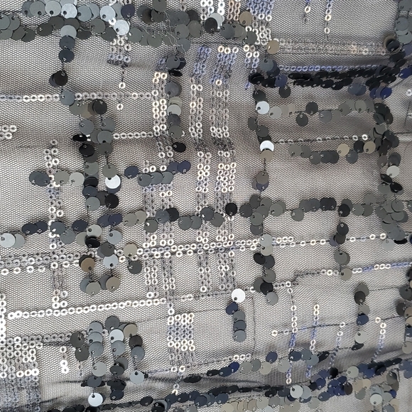 3/$30 Simply Vera Wang Sequin Tank Top - Picture 3 of 7